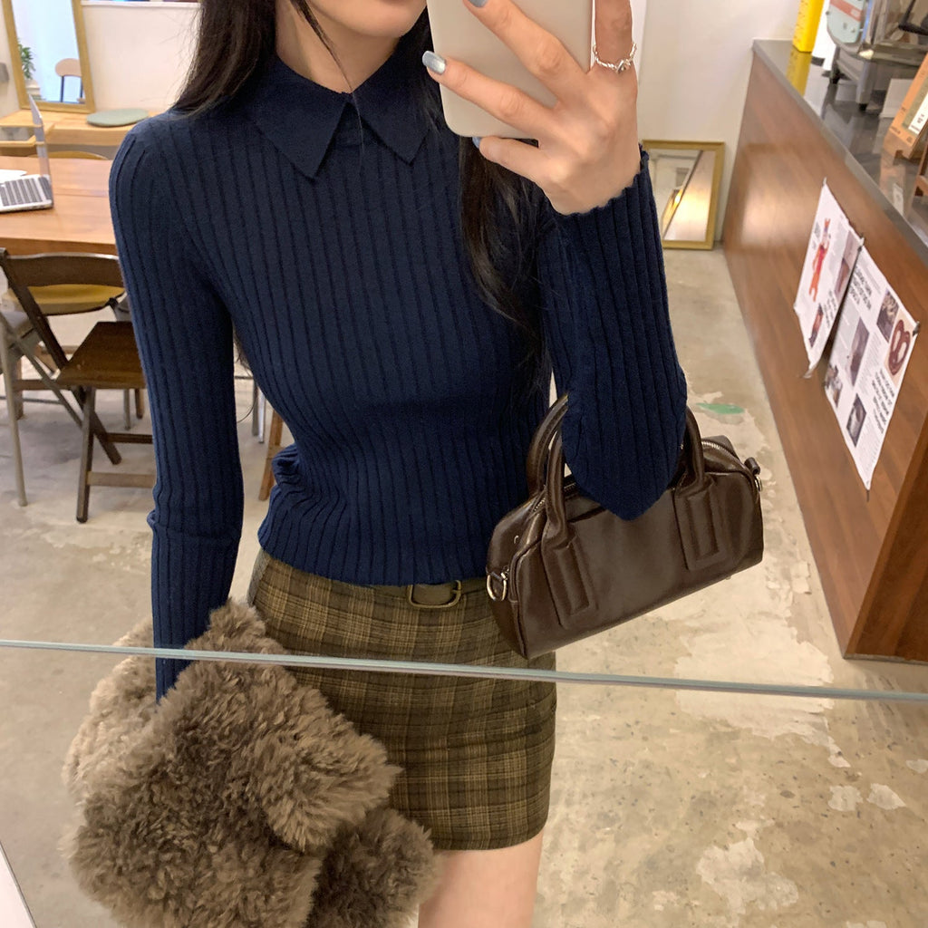 Pique Collar Slim Fit Inner Layer Apricot Knit Top for Women Polo Shirt Elegant Blouse - Elevate
